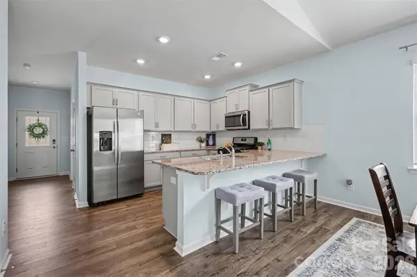 7594 Stonehouse DR, Gastonia, NC 28056