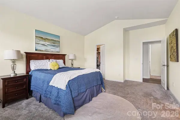 7594 Stonehouse DR, Gastonia, NC 28056
