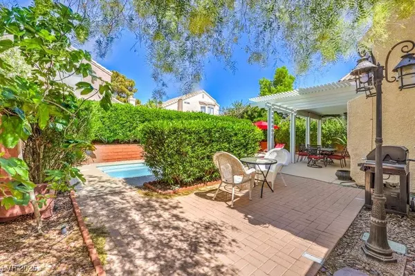 8308 Tide Pool DR, Las Vegas, NV 89128
