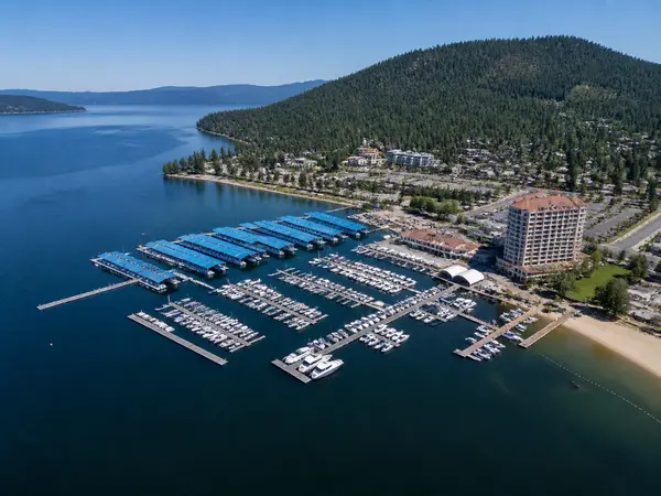 The New Urban-Outdoor Frontier: Why Everyone Is Moving to Coeur d’Alene Right Now,Lauren Adair
