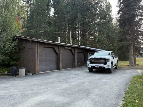Sandpoint, ID 83864-6501,634 Forest Siding Rd