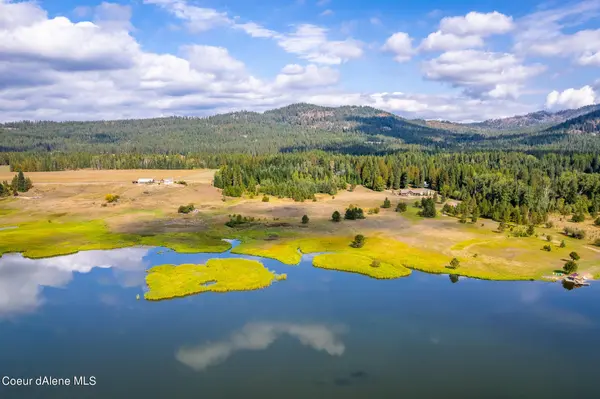 4114 Dufort Rd, Sagle, ID 83860-8929