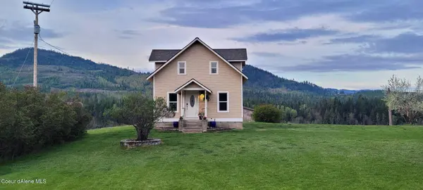 4114 Dufort Rd, Sagle, ID 83860-8929