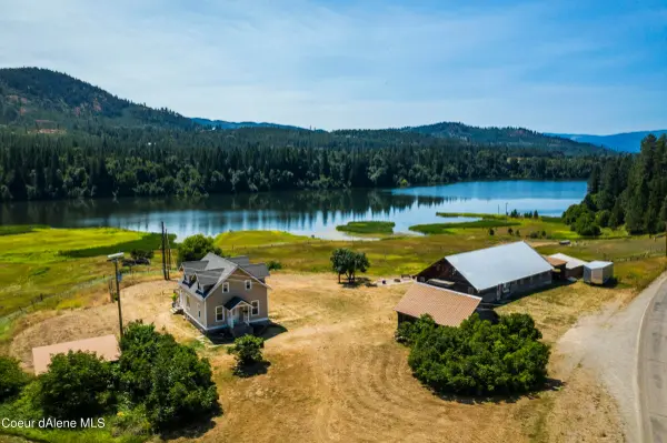 4114 Dufort Rd, Sagle, ID 83860-8929