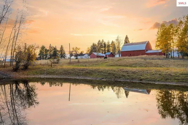 2685 Selle Rd, Sandpoint, ID 83864