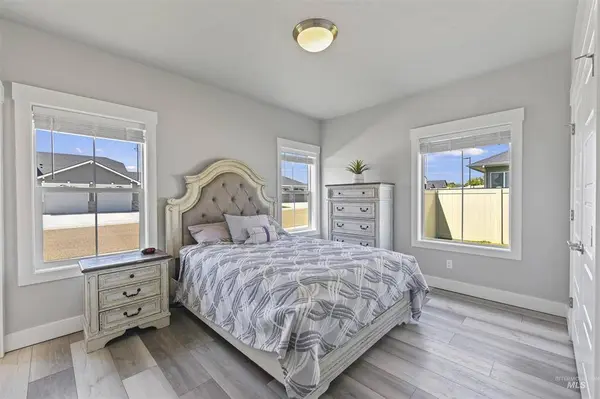 13950 Oakford St, Caldwell, ID 83607-5790