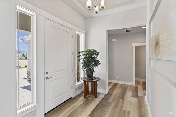 13950 Oakford St, Caldwell, ID 83607-5790