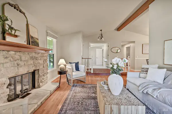 3153 S Lakewood Way, Boise, ID 83706