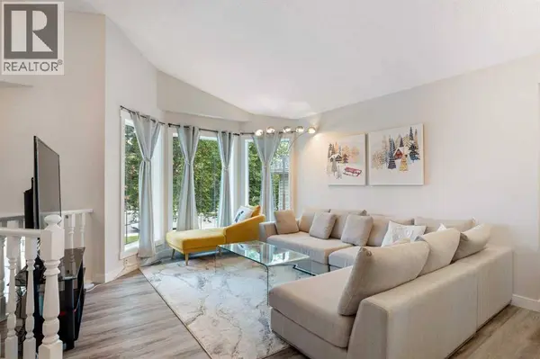 358 Hawkstone Drive NW, Calgary, AB T3G3T7