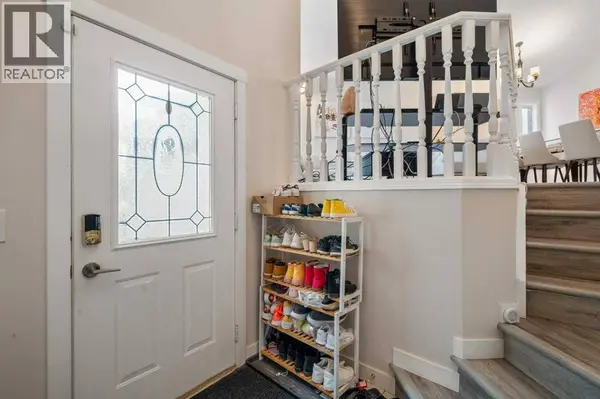 358 Hawkstone Drive NW, Calgary, AB T3G3T7
