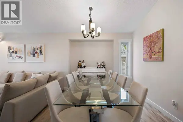 358 Hawkstone Drive NW, Calgary, AB T3G3T7