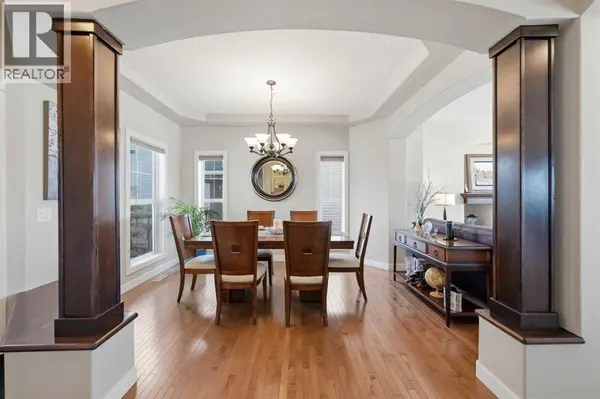 212 Springmere Road, Chestermere, AB T1X1R3