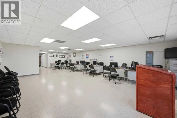 Unit 234, 7 Westwinds Crescent NE, Calgary, AB T3J5H2