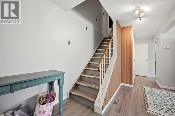 2, 6416 4a Street NE, Calgary, AB T2K5M9
