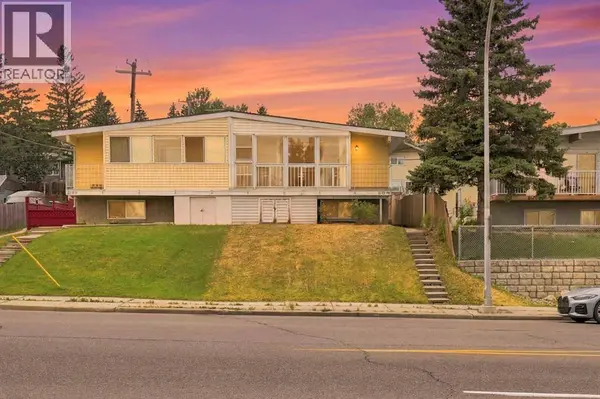 6303 4 Street NW, Calgary, AB T2K1B7