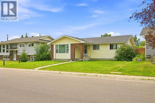 619 Whiteridge Road NE, Calgary, AB T1Y2Y7