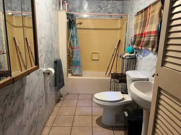 494 Snow Hill RD, New Gloucester, ME 04260