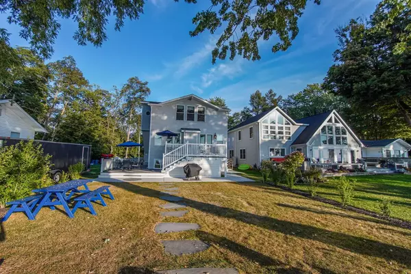 9608 Lake Shore Rd Angola, NY 14006