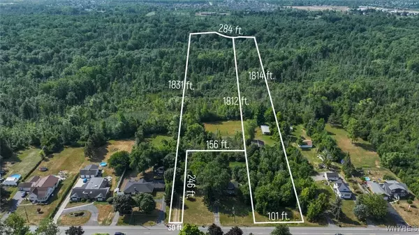 FOR SALE: 5583 Genesee ST Lancaster, NY 14086