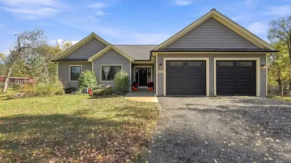 feature image of 1126 Grover RD East Aurora, NY 14052