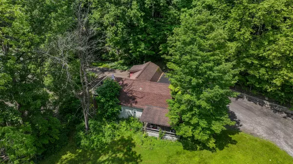 West Falls, NY 14170-9741,111 Behm Rd