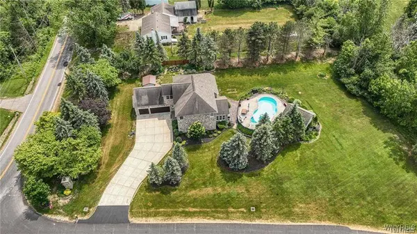 184 Winspear RD, Elma, NY 14059