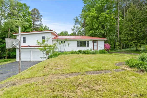2118 Shirley RD, North Collins, NY 14111