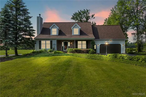 8345 Lapp RD, Clarence, NY 14051