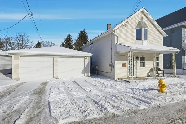 32 Wildy AVE, Cheektowaga, NY 14211