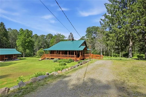 6733 Bowers RD, Cassadaga, NY 14718