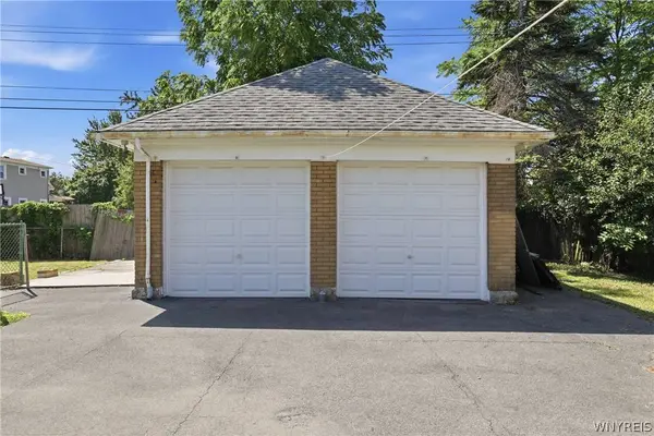 27 Ludington ST, Buffalo, NY 14206