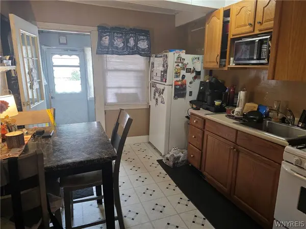 24 Windwood #D, Cheektowaga, NY 14225