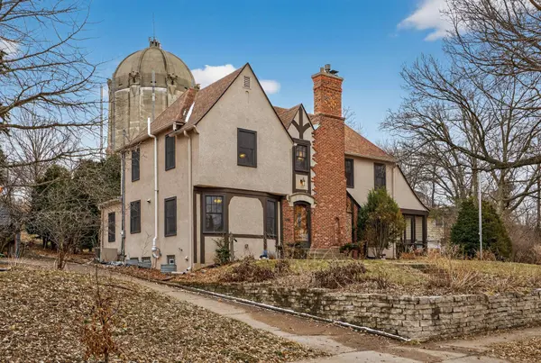 5039 Harriet AVE, Minneapolis, MN 55419