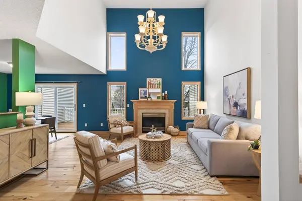 5454 Sanibel DR, Hopkins, MN 55343