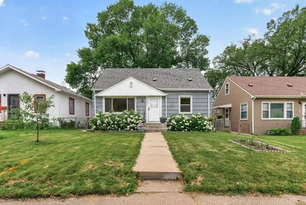 5037 Upton AVE N, Minneapolis, MN 55430