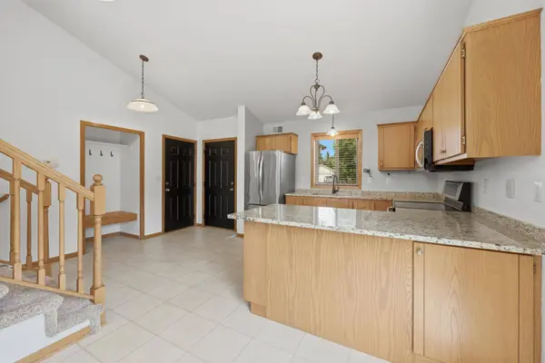 6342 Cape West CT, Saint Cloud, MN 56303