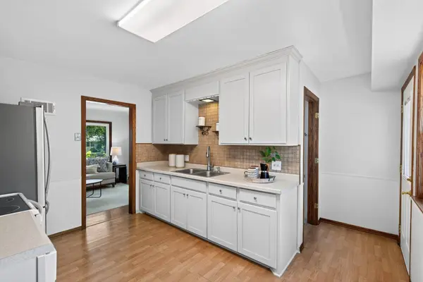 4617 Sumter AVE N, Minneapolis, MN 55428