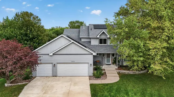 17071 Georgetown CT, Rosemount, MN 55068