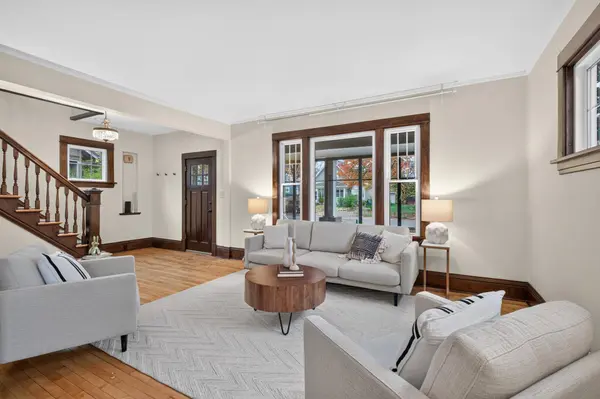 735 Curfew ST, Saint Paul, MN 55114