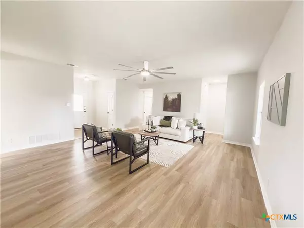 305 Rowdy DR, Killeen, TX 76542