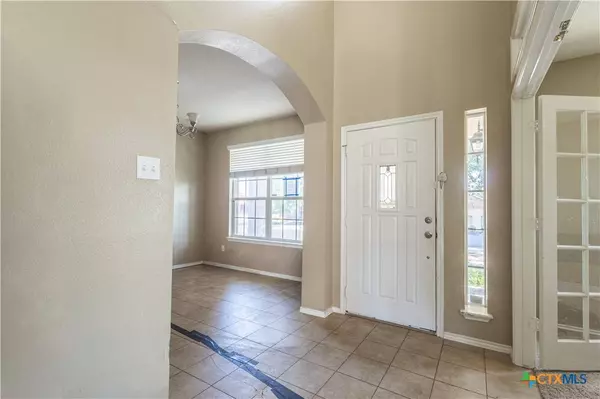 6213 Suellen LN, Killeen, TX 76542