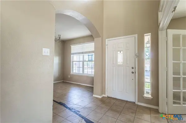 6213 Suellen LN, Killeen, TX 76542