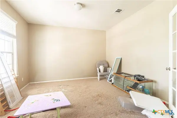 6213 Suellen LN, Killeen, TX 76542