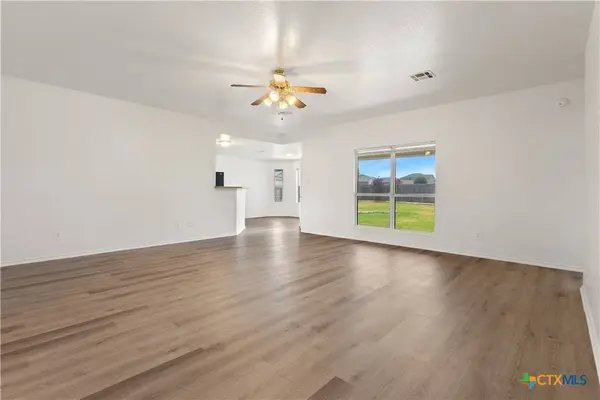 5509 Holster DR, Killeen, TX 76549
