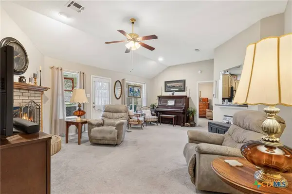 2903 Curtis DR, Copperas Cove, TX 76522