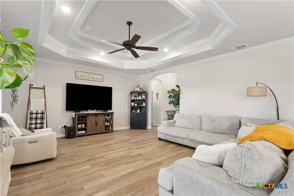 8302 Grayson TRL, Killeen, TX 76542