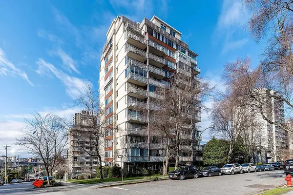 1100 Harwood ST #402, Vancouver, BC V6E 1R7