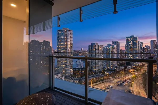 87 Nelson ST #1887, Vancouver, BC V6Z 0E8