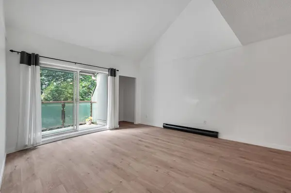 4363 Halifax ST #311, Burnaby, BC V5C 5Z3
