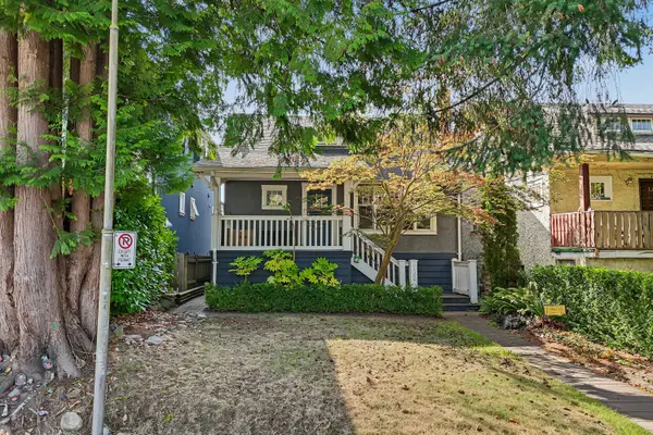 462 W 19th Ave
